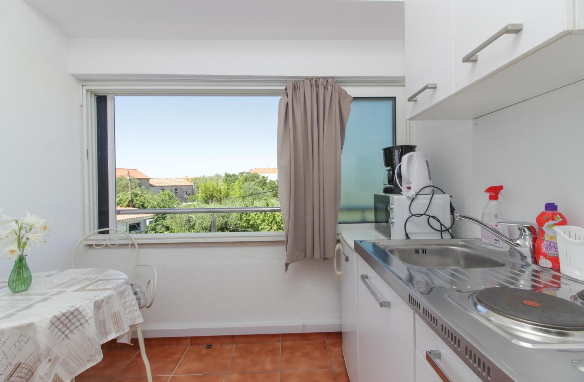 Apartments And Rooms With Parking Space Nin, Zadar - 5805 الغرفة الصورة